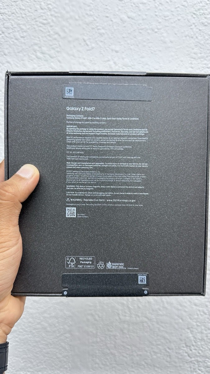 Samsung Galaxy Z Fold7 256GB SM-F966U1 Factory Unlocked JetBlack