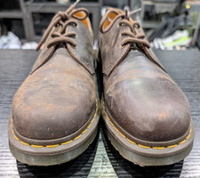Dr Martens Men's Oxfords Brown Leather Size 11 Lace Up Shoes 11838