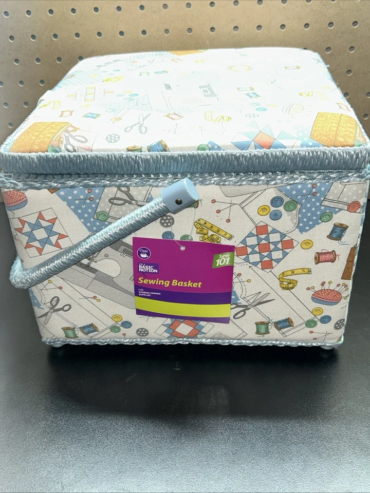 Dritz Lg. Cesta de costura multicolor de 10" de ancho con bandeja de accesorios Foto 2 de 4