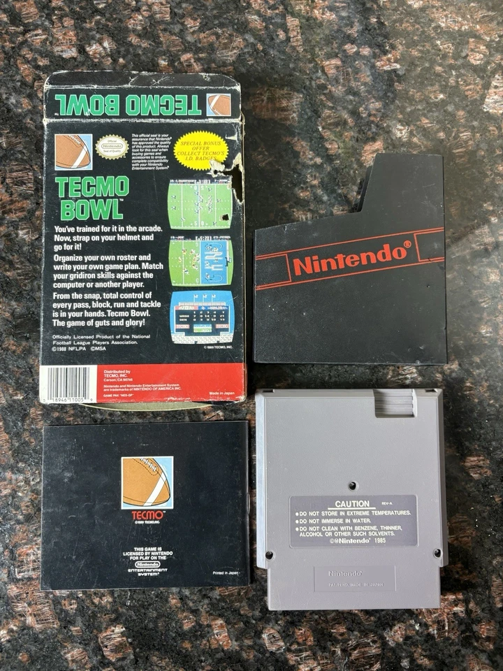 Tecmo Bowl (Nintendo Entertainment System, 1989) NES CIB Box and Manual - Image 2 of 4