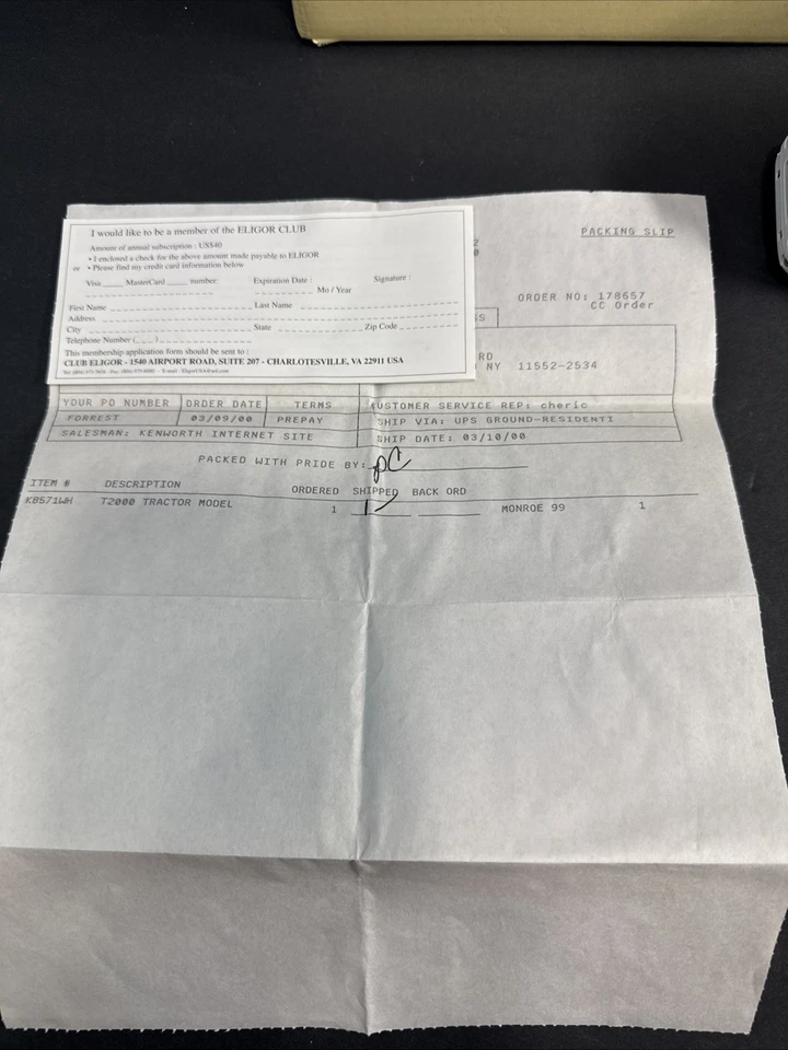 Eligor Kenworth Tractor T2000 White 1:43 NIB!! - Image 2 of 4