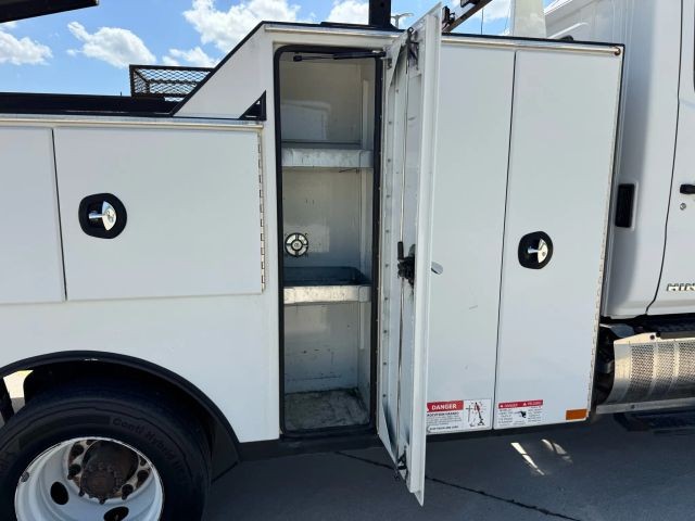 2018 Hino 258ALP thumbnail 13