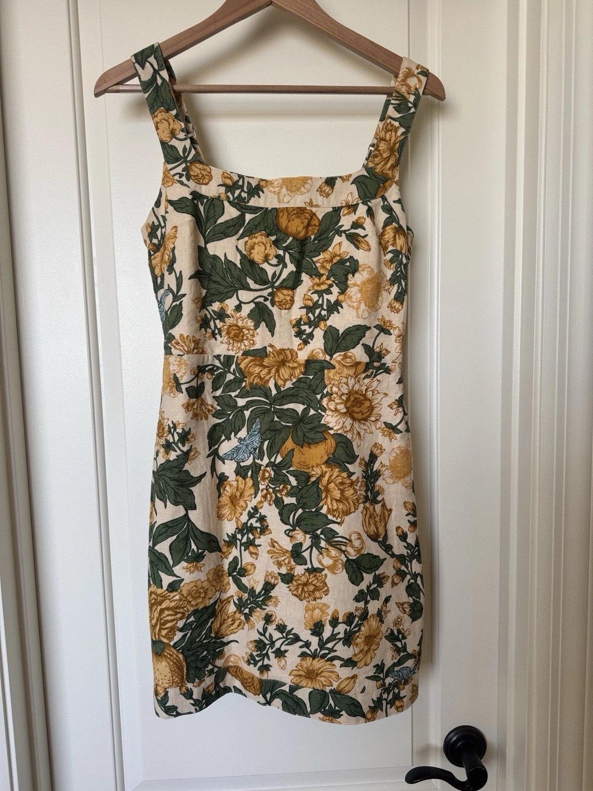 Abercrombie & Fitch Women's Floral Mini Sundress, Size Small Tall
Opens in a new window or tab