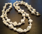 STUNNING VINTAGE ESTATE HIGH END MILK GLASS BEAD 28" NECKLACE! G23547
