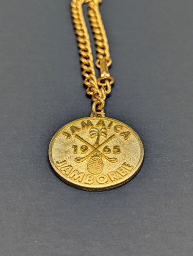 Vintage JAMAICA JAMBOREE Golf Tournament Gold Derr Bag Tag Medallion Coin 1965 - Picture 2 of 3