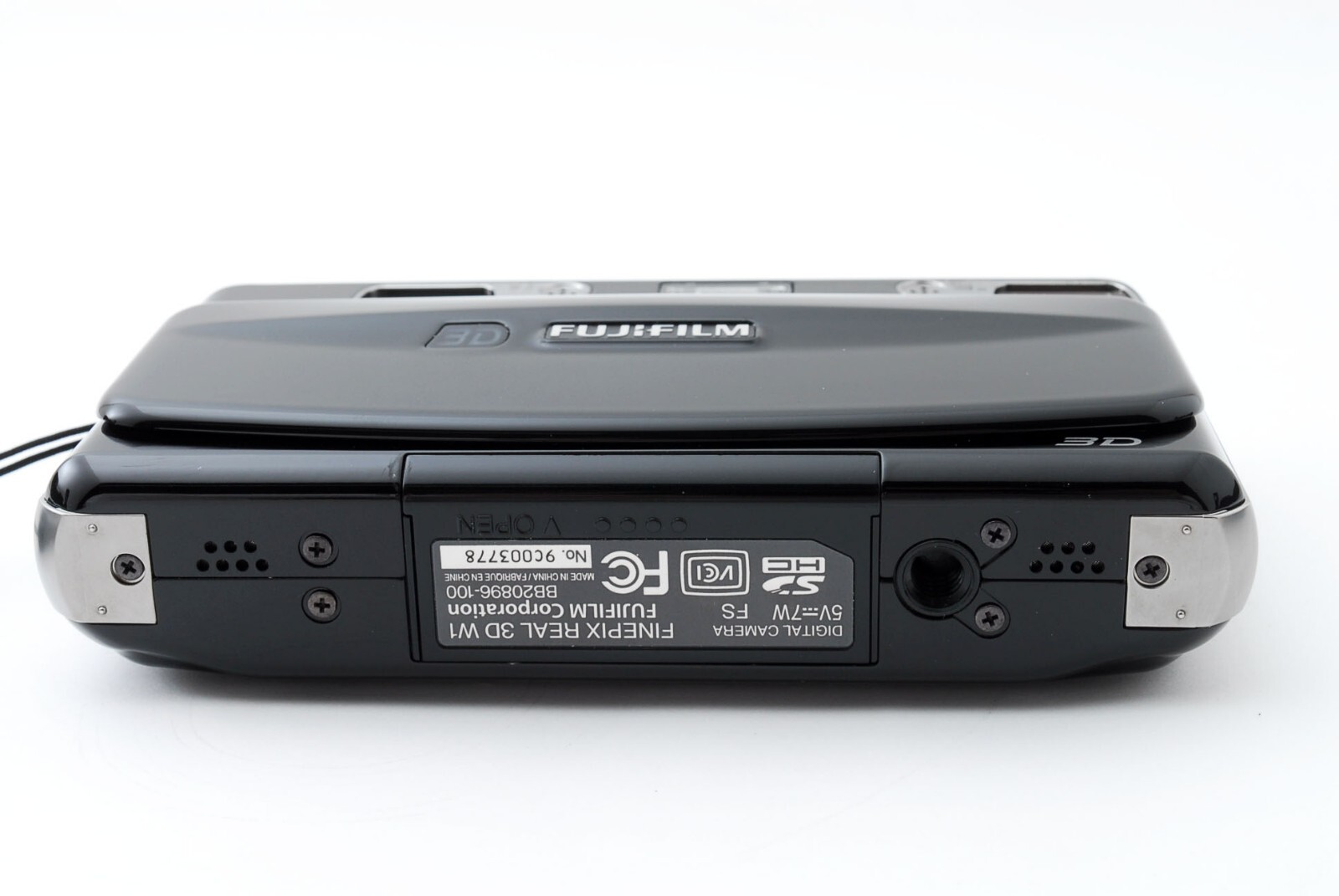 Fujifilm Fuji FinePix REAL 3D W1 10.0MP Digital Camera From Japan