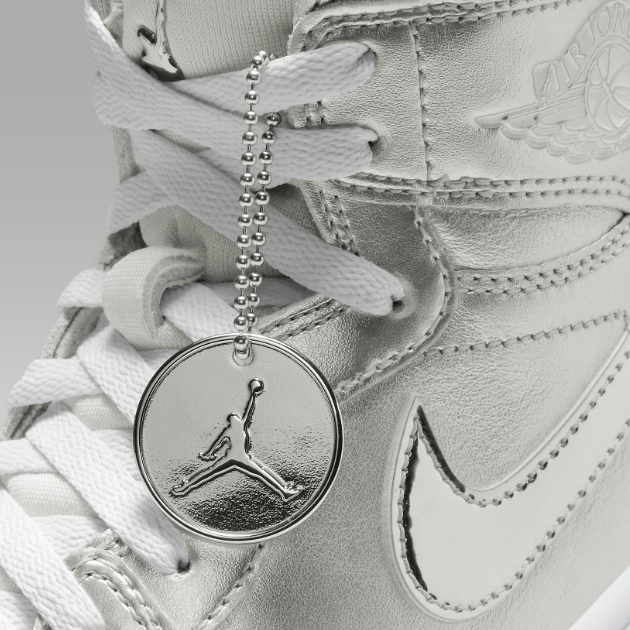 Nike Air Jordan 1 High G NRG Golf Gift Giving Silver FD6815 Nike Air Jordan 1 High G NRG Golf Gift Giving Silver FD6815