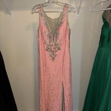 Beautiful Alyce Paris Prom Dress