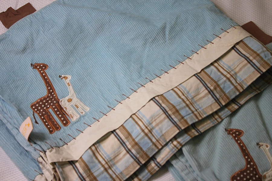 2 Bananafish Pez Plátano Bebé Noé Ventana Cenefa Azul Pana 72" Foto 3 de 4