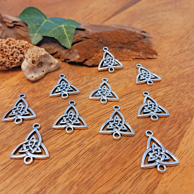 10 Verbinder Dreifaltigkeitsknoten / Triquetra silberfarben Schmuck DIY (30)