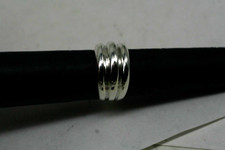 Sterling Silver Swirled Ribbed Dome Ring  size 7 6.1 Grams