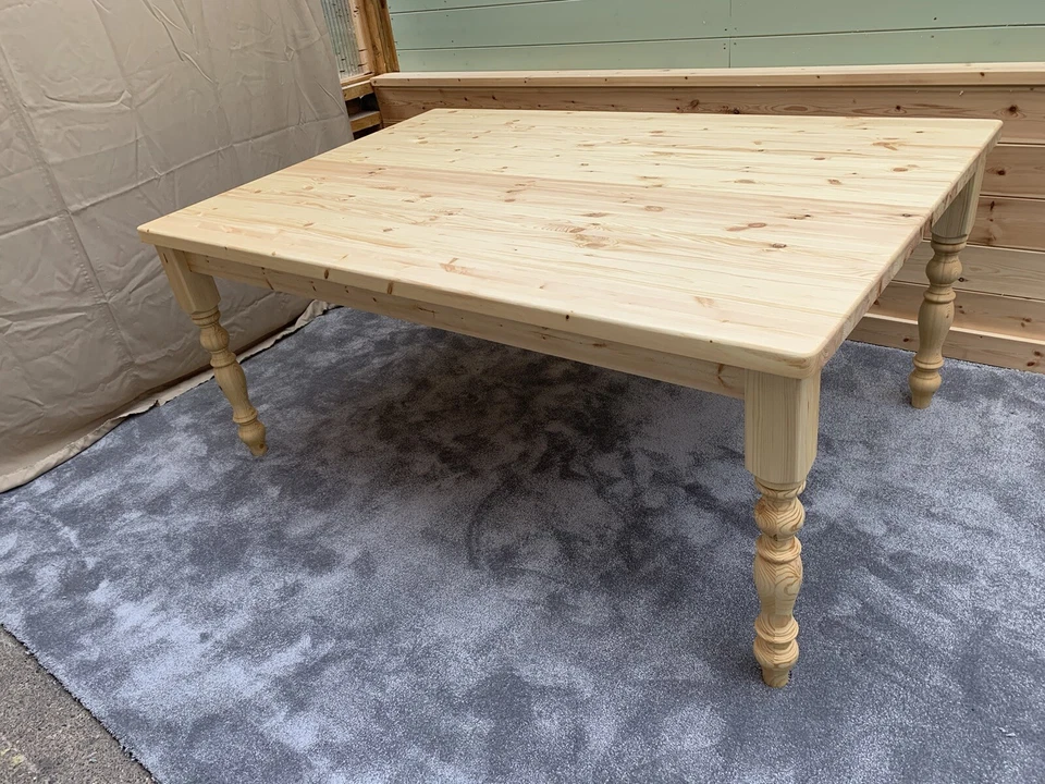 6ftX4ft Wide Farmhouse Table - Image 3 of 4