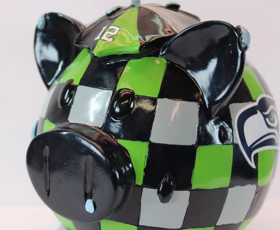 FDCO NFL 西雅图海鹰队 #12 Blk/Grn 手绘高品质树脂存钱罐 — 第 3/4 张图片