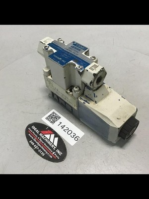 VICKERS Tokimec Directional Control Valve DG4V-3-2AL-M-P7-H-7-50 Used #142036