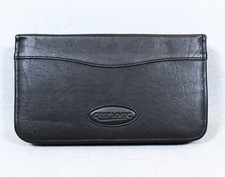 Case Logic Black Faux Leather Zipper CD DVD Case Holder holds 64 discs Travel