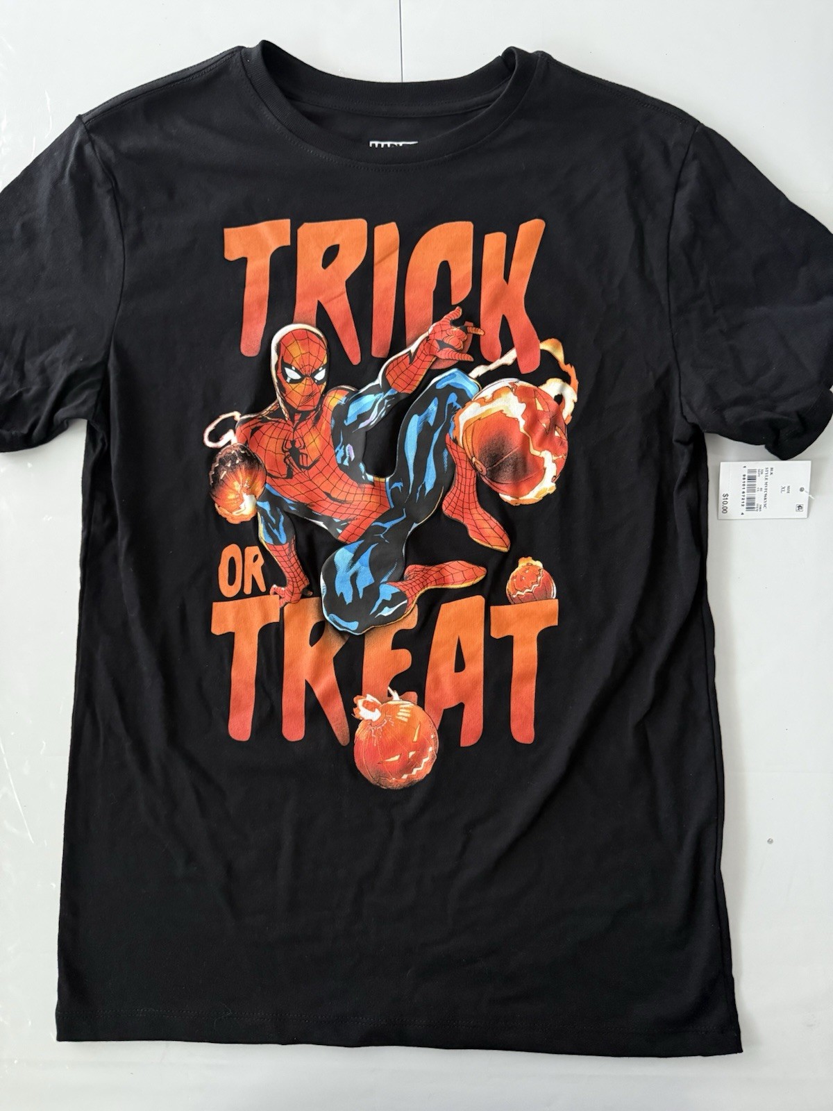 Marvel Spiderman Halloween Trick Or Treat  T-Shirt Black XL Boys