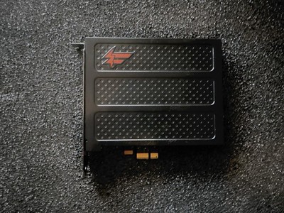 CREATIVE Labs - Sound Blaster X-Fi Titanium SB0880 Sound Card Audio PCI-e
