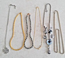 C1 lot de 6 colliers divers Objets d’occasion en bon