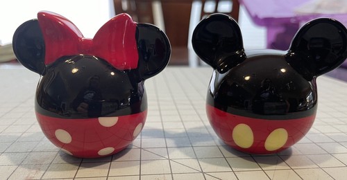 Disney Mickey & Minnie Maus Salz & Pfeffer Shaker-Keramik 3 Zoll - rot schwarz weiß