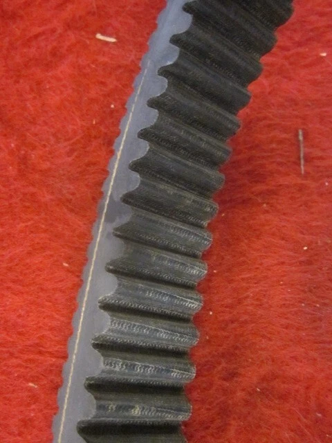 Ultimax PRO 138-4432U4 Drive Belt Yamaha RS Vector SRX600 SRX700 VMAX600 VK540 Foto 4 de 4