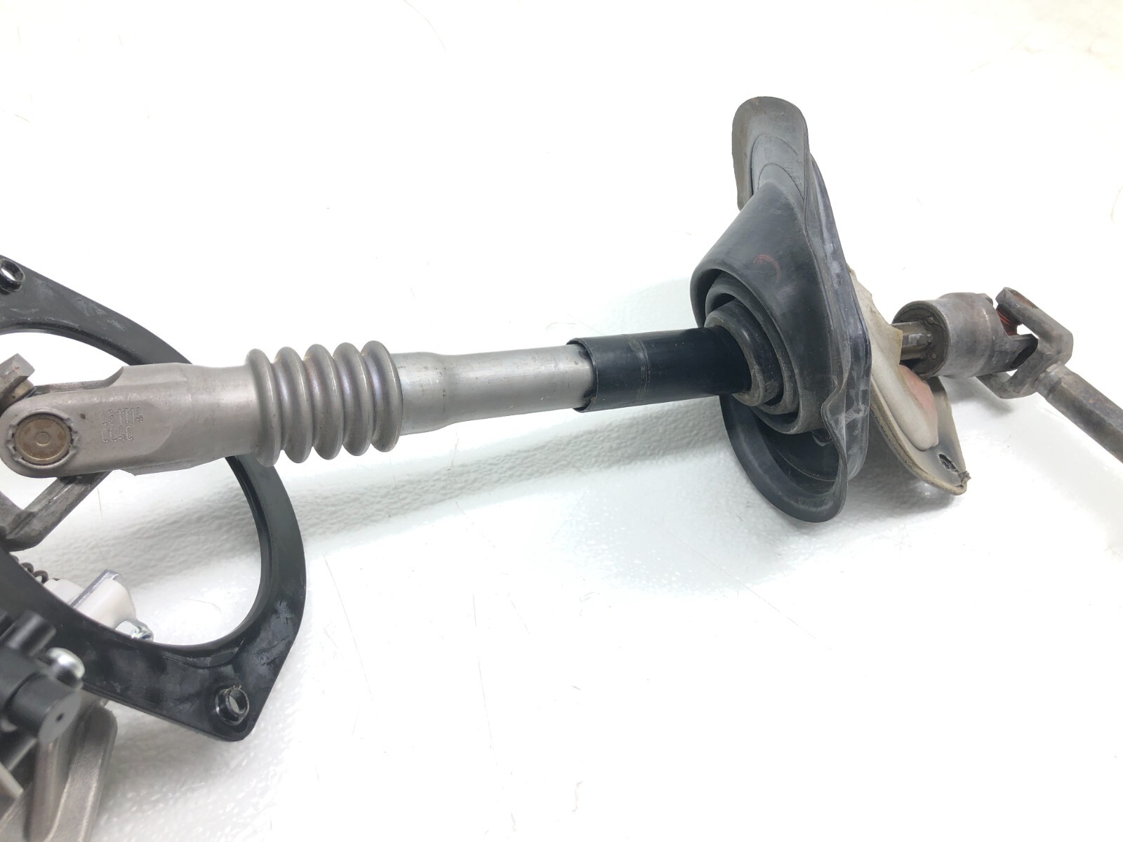 2014-2017 MASERATI GHIBLI S STEERING COLUMN W/ SHAFT OEM.