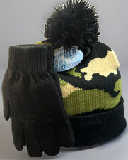 Kids Green Camo Cuffed Beanie  Gloves Set Knit Pom Winter NWT