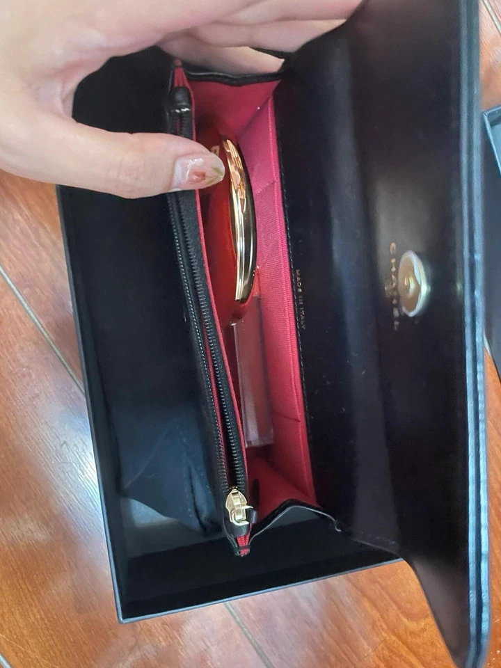 CHANEL sac bandoulière cuir noir matelassé logo anse chaîne dorée doublure rouge - Photo 3/4