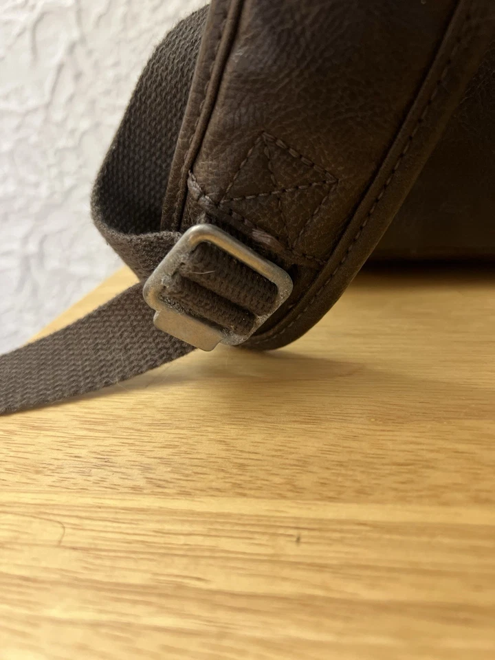 Mochila térmica Thirty-One Gifts marrón imitación cuero refrigerador bolsa aislada Foto 3 de 4