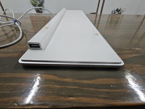 Apple A1243 Wired Standard USB Keyboard Japanese w/Numeric Keypad White - Works - Picture 18 of 18