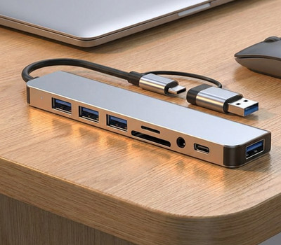 8in1 USB C Hub Adapter | USB 3.0 SD Kartenleser 3.5mm Audio für Laptop MacBook