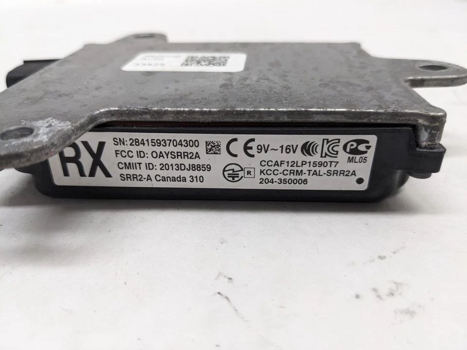 Módulo de radar sensor punto ciego Lexus RX350 RX450h 2013-2015 88162-0E010 Foto 4 de 4