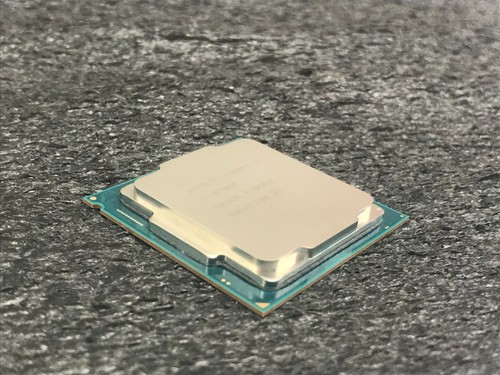 Intel Core i7-8700K 3.70GHz 6-Core CPU Processor SR3QR LGA1151 - CPU581 - Bild 2 von 3