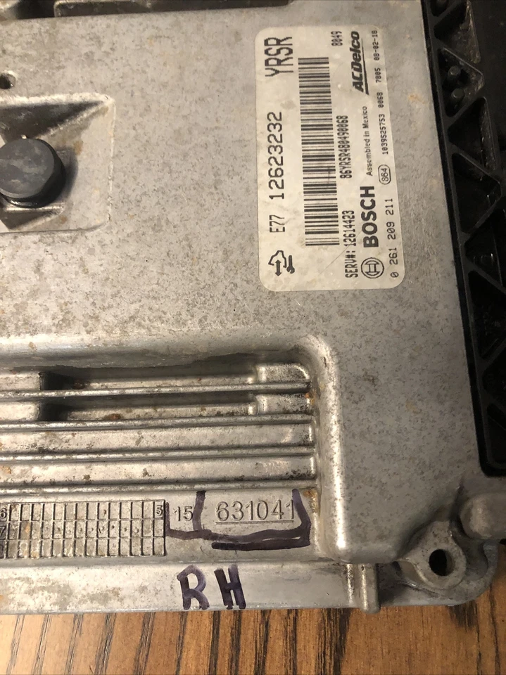 2008-2009 Cadillac CTS ecu ecm computer 12623232 Foto 2 de 4