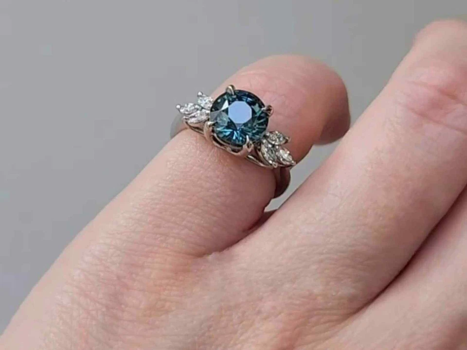 Anillo zafiro montana verde azulado vintage anillo zafiro verde azulado corte redondo anillo verde azulado Foto 4 de 4