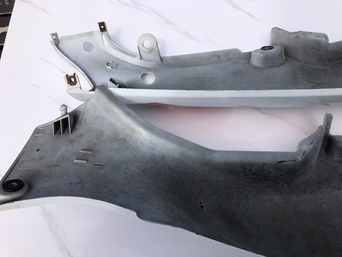 SUZUKI GSXR750 GSXR 750 WN-WS 1992-1995 LEFT & RIGHT UNDER SEAT REAR SIDE PANELS - Picture 8 of 12