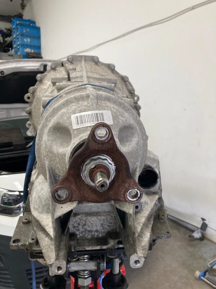 JAGUAR XF 250 2.7 DIESEL 2009 AUTOMATIC GEARBOX ZF 8x23-70O DONE 52,000 MILES - Image 3 of 4