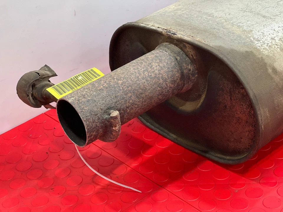 Silenciador de escape Chevy Suburban 2007-2008 5,3 L pieza original OEM 25920418 Foto 3 de 4