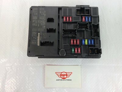 naページ 2016-2019 Nissan Versa Note IPDM Control Unit Engine Room