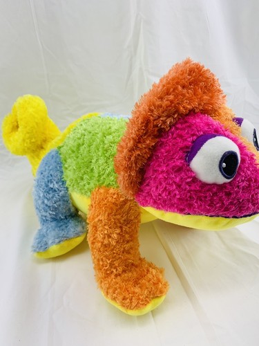 Nuevo con etiquetas Teacher's Kohl's Cares A Color Of His Own Leo Lionni Chameleon ¡NUEVO! - Imagen 8 de 12