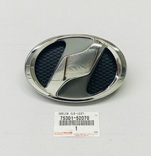 Genuine Oem Toyota Yaris Front Grille Jdm Vitz Ksp90 Scp90 Ncp90 Emblem Badge