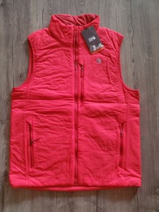 kor strata vest