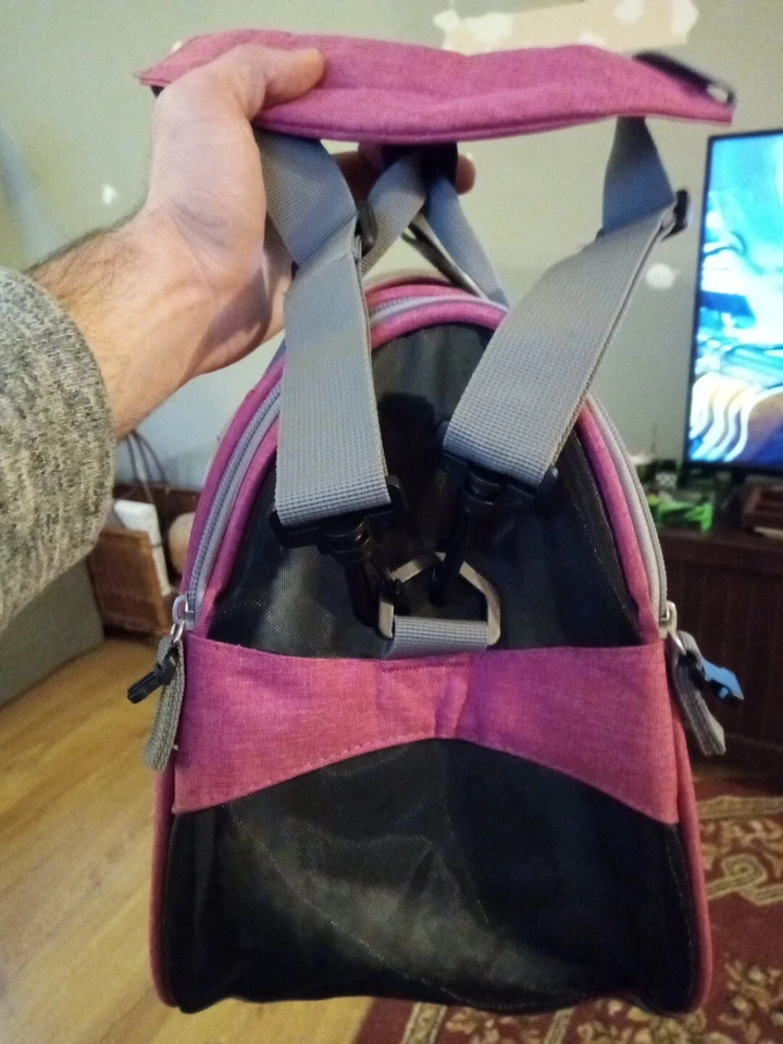 Rosa Bergan Pet Connect FAA Perro Pequeño Animal Suave Cremallera Portador Correa Ventilada Foto 3 de 4