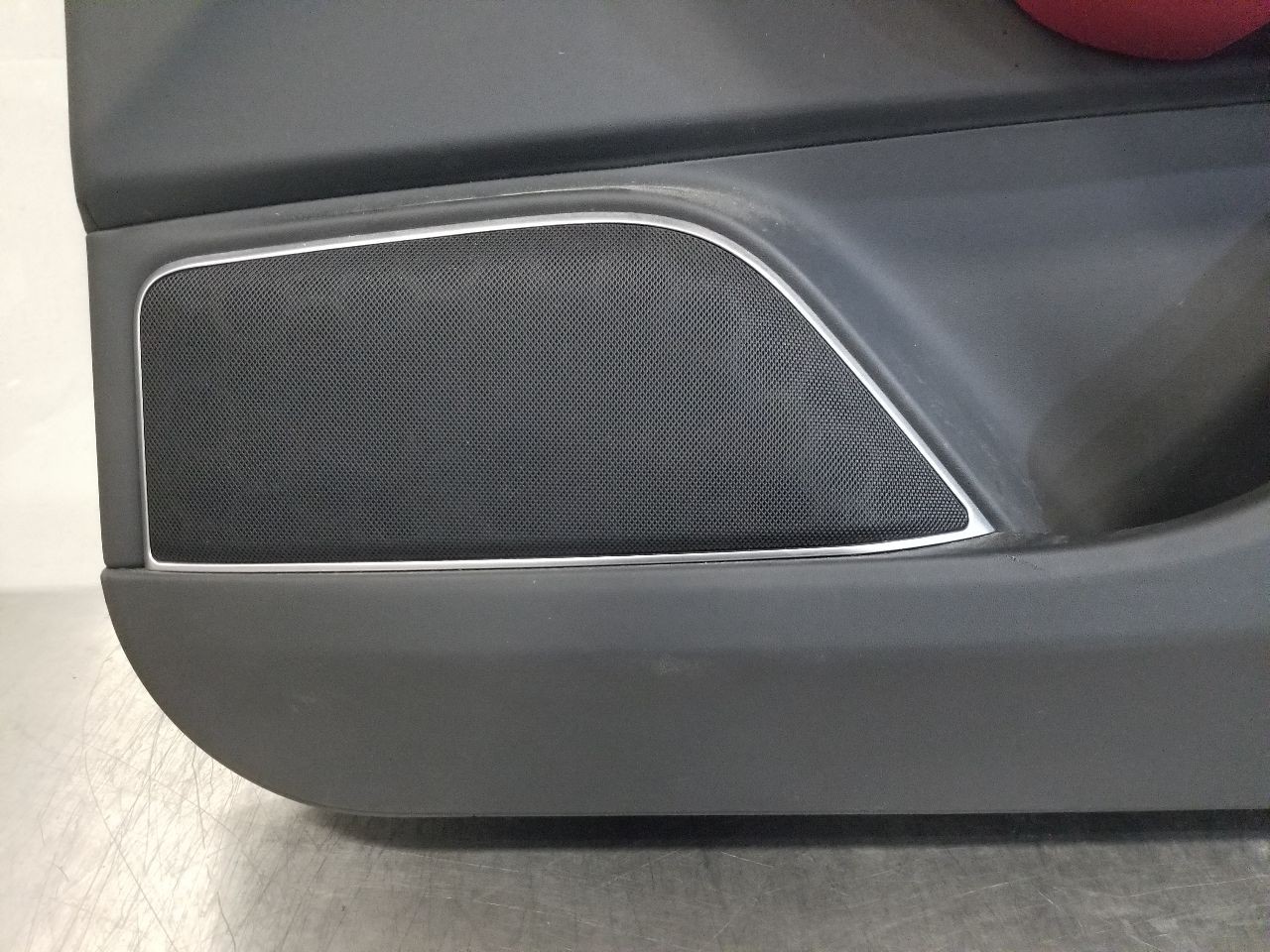 22 2022 MASERATI LEVANTE MODENA S DOOR TRIM PANEL FRONT RIGHT PASSENGER RED
