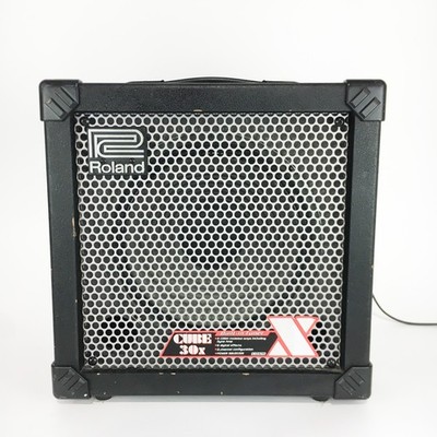 Roland Cube 30X 30-Watt Guitar Amp Amplifier with built-in COSM Roland Cube 30X 30-Watt Guitar Amp Amplifier with built-in COSM
