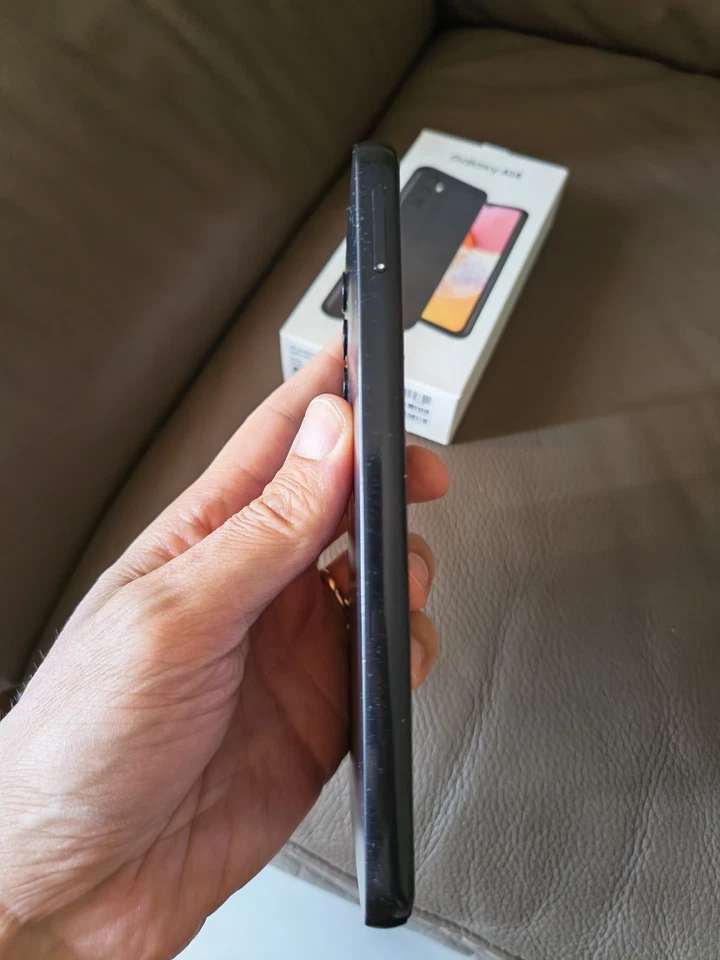 Samsung Galaxy A14 · 128GB, foto 2 di 5