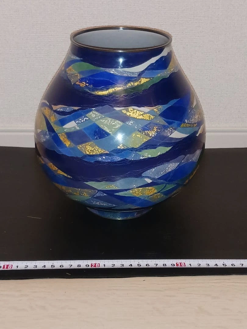 Japanische Cloisonne Vase Sousou no Fu Künstlerin Arbeit Japan Mehrfarbig