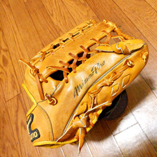 Mizuno Pro 4D Technology Hardball Baseball Glove OF RHT 13in Limited Japan Used