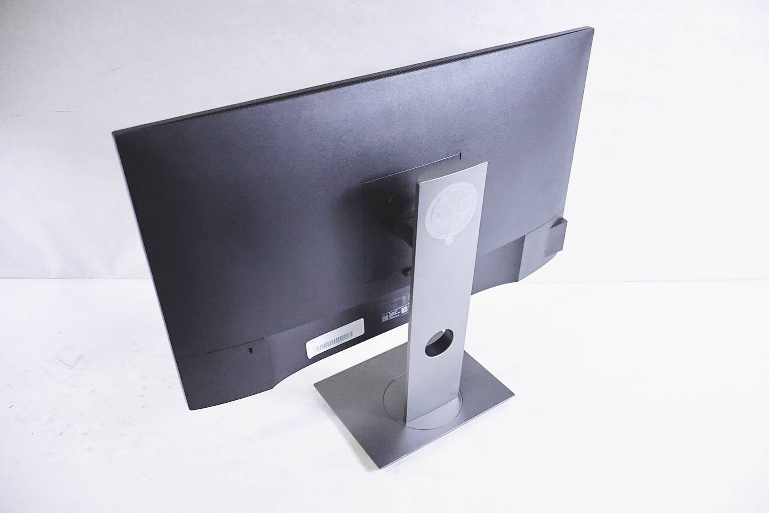 DELL 23.8" WIDESCREEN IPS LED MONITOR WITH POWER CORD & STAND | P2419H | BLACK