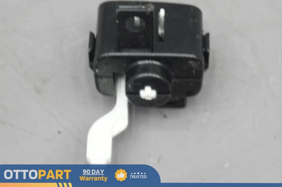 Módulo sensor radar punto ciego lado derecho Hyundai Genesis 2011-2016 95821 C1000 Foto 3 de 4