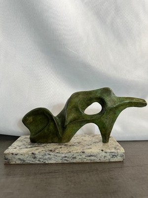 Barbara Hepworth Bronze Sculpture ''Trenona'' Signed and Numbered, Bronce